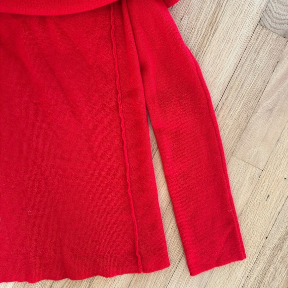 COMMENSE OFF THE SHOULDER SWEATER - Picture 2 of 2